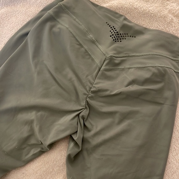 Whitney Simmons x gymshark sage green leggings - Picture 3 of 4